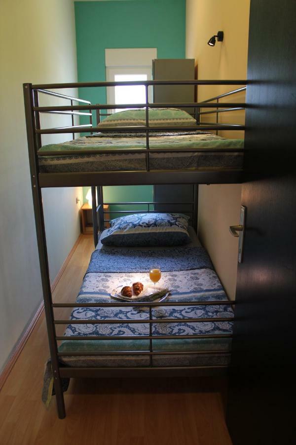 Roses Apartment Lukoran Luaran gambar
